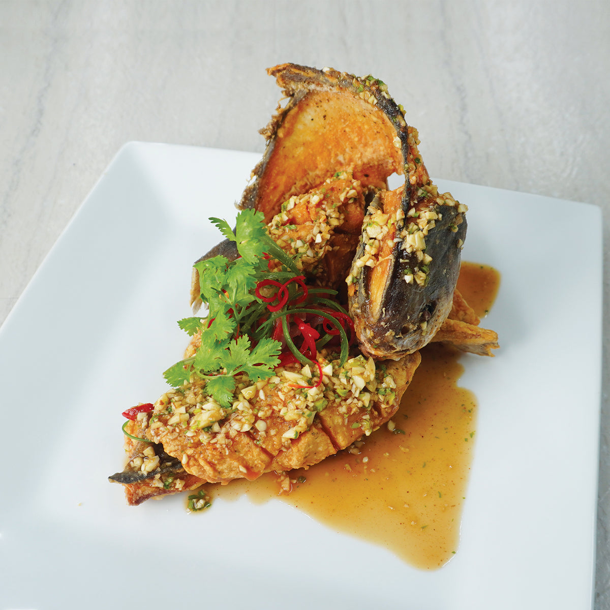 Deep Fried Fish with Nam Jim Sauce — O-SUPERSTORE