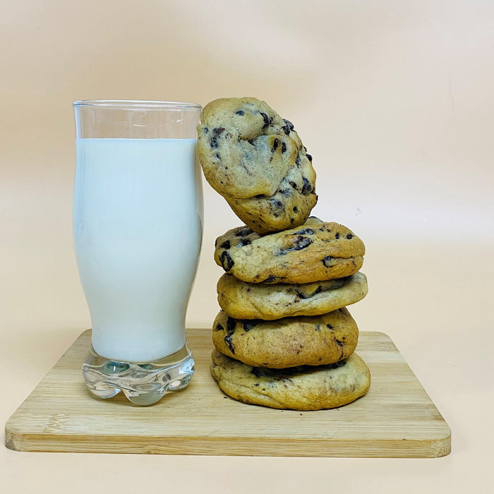 Chewy Chunky Chocolate Chip Cookies