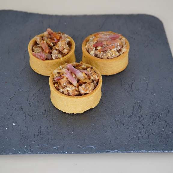 Apple Tart with Bacon Streusel